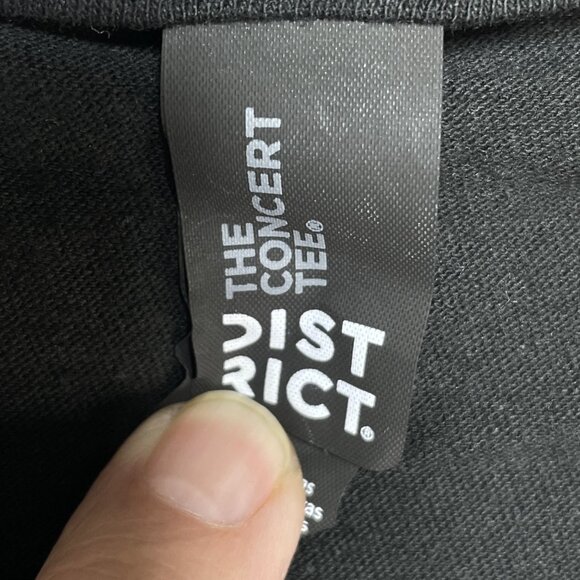 District Show Me A Midwest Thing Size Small Black Gold Graphic Tee - Picture 5 of 7